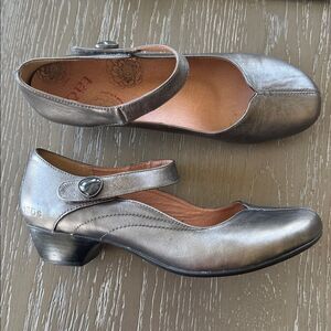 Taos SAMBA Gray Leather Mary Jane Shoes comfortable Business Casual Work Size 11